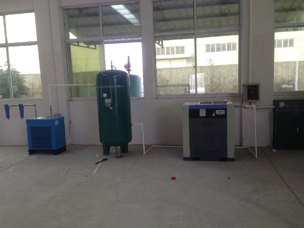 江苏某机械科技（南京）有限公司采购德蒙皮带螺杆空气压缩机案例